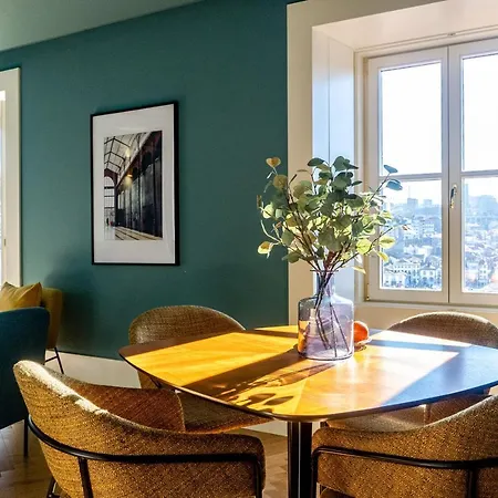 Appartement Award Winning Design Center - River View By Lisbeyond *