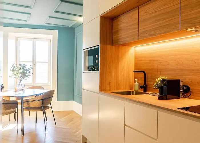 Award Winning Design Center - River View By Lisbeyond Apartment Porto