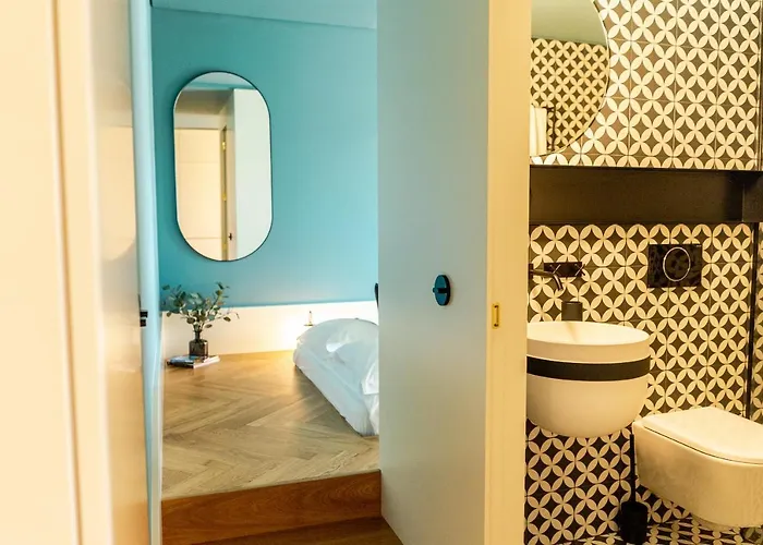 Award Winning Design Center - River View By Lisbeyond *