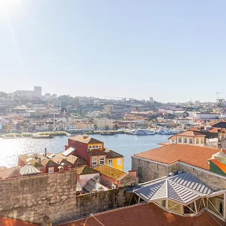 Award Winning Design Center - River View By Lisbeyond Apartment Porto